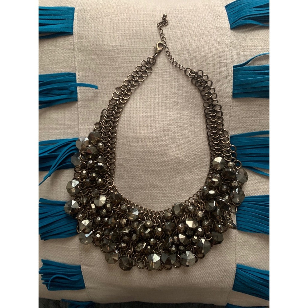 Statement necklace